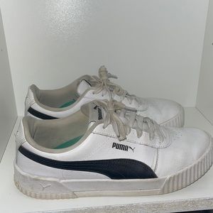 Puma Sneakers